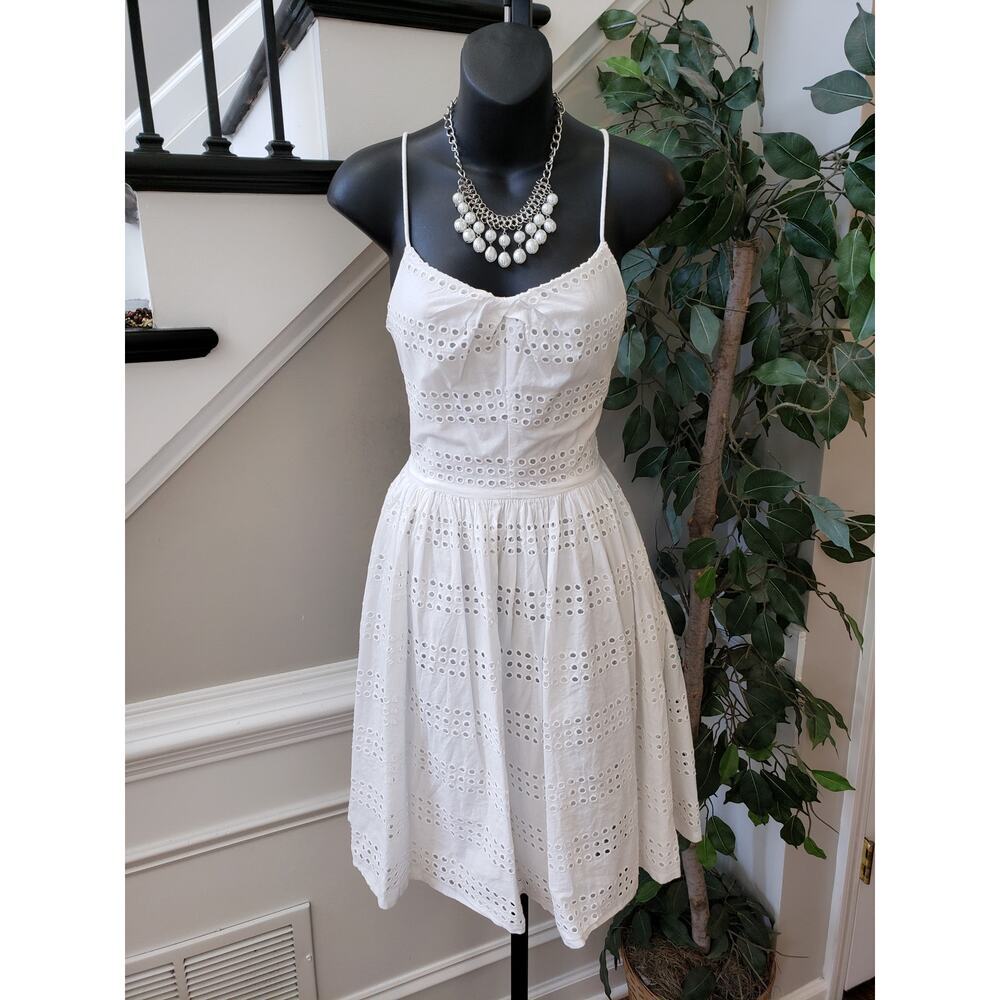 J. Crew A Line Dress Women Size 0 White Crochet Spaghetti Strap Pleated Comfort